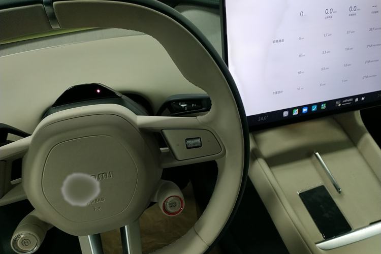Used Xiaomi Auto YU7 2025 Ultra-Long Range Rear-Wheel Drive Version Gear Lever