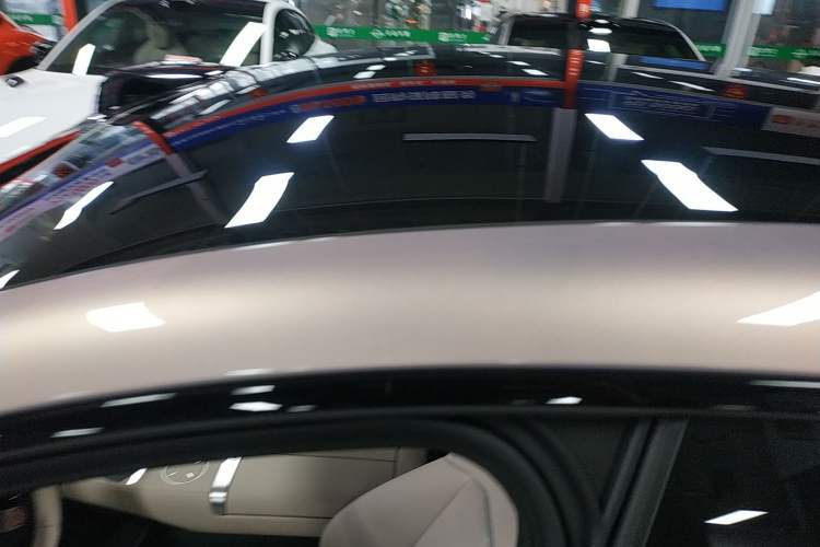 Used Xiaomi Auto YU7 2025 Ultra-Long Range Rear-Wheel Drive Version Roof