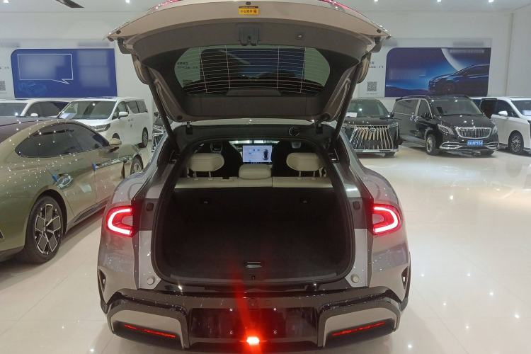 Used Xiaomi Auto YU7 2025 Ultra-Long Range All-Wheel Drive Pro Version Trunk