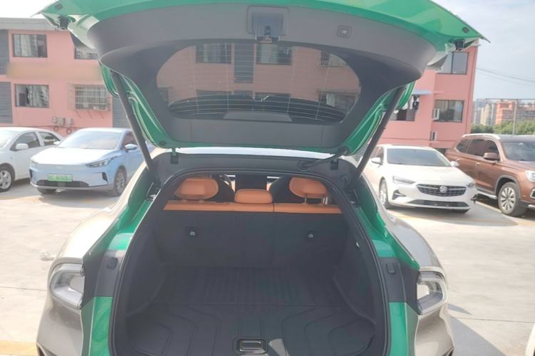 Used Xiaomi Auto YU7 2025 Ultra-Long Range All-Wheel Drive Pro Version Trunk