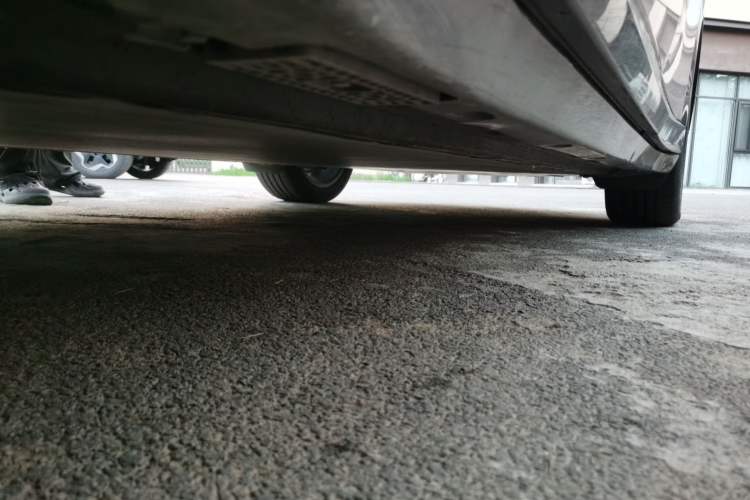Used Xiaomi Auto YU7 2025 Ultra-Long Range Rear-Wheel Drive Version Chassis Front Left