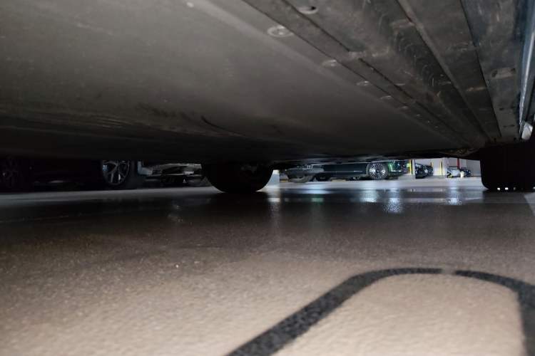 Used Xiaomi Auto YU7 2025 Ultra-Long Range All-Wheel Drive Pro Version Chassis Front Right