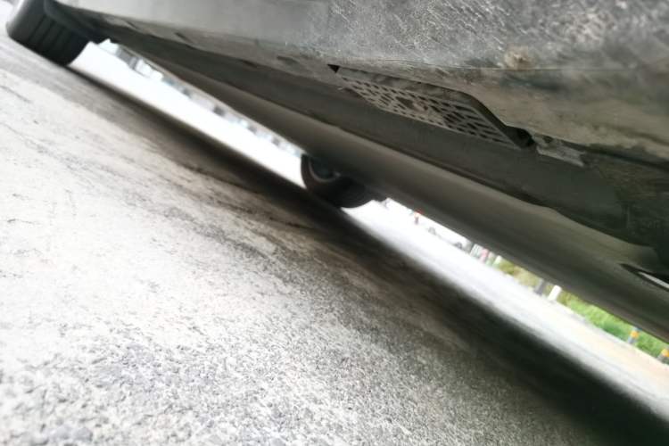 Used Xiaomi Auto YU7 2025 Ultra-Long Range Rear-Wheel Drive Version Chassis Front Right