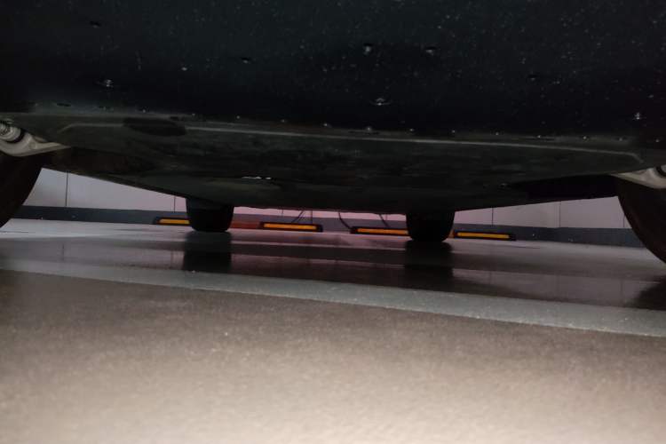 Used Xiaomi Auto YU7 2025 Ultra-Long Range All-Wheel Drive Pro Version Chassis Rear