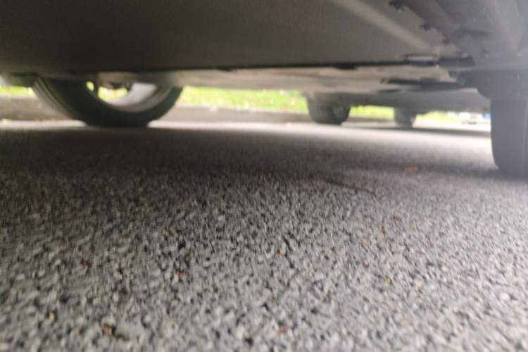 Used Xiaomi Auto YU7 2025 Ultra-Long Range High-Performance All-Wheel-Drive Max Edition Chassis Rear Left