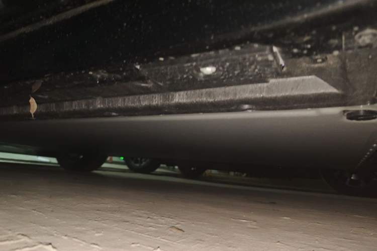 Used Xiaomi Auto YU7 2025 Ultra-Long Range High-Performance All-Wheel-Drive Max Edition Chassis Rear Left