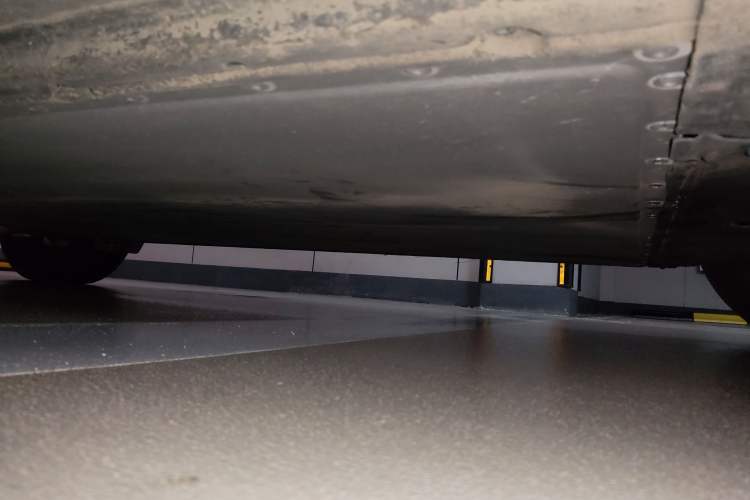 Used Xiaomi Auto YU7 2025 Ultra-Long Range All-Wheel Drive Pro Version Chassis Rear Right