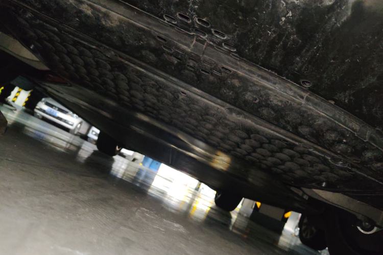 Used Xiaomi Auto YU7 2025 Ultra-Long Range Rear-Wheel Drive Version Chassis Rear