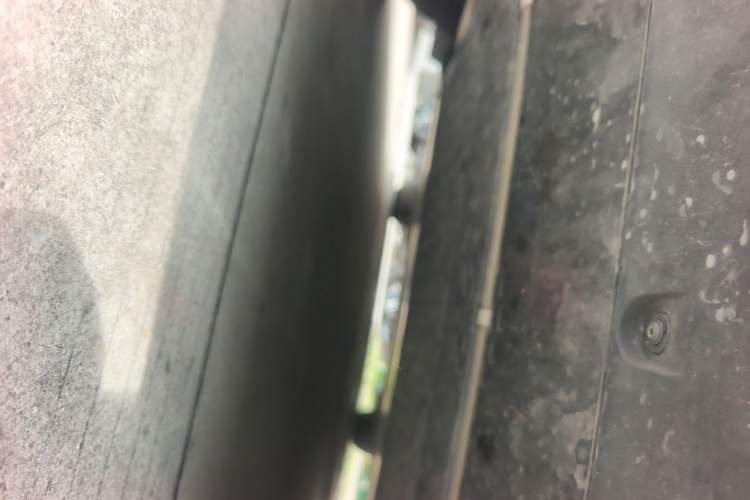 Used Xiaomi Auto YU7 2025 Ultra-Long Range High-Performance All-Wheel-Drive Max Edition Chassis Rear