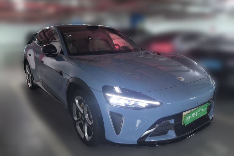 Used Xiaomi Auto YU7 2025 Ultra-Long Range High-Performance All-Wheel-Drive Max Edition Front Right 45 Deg