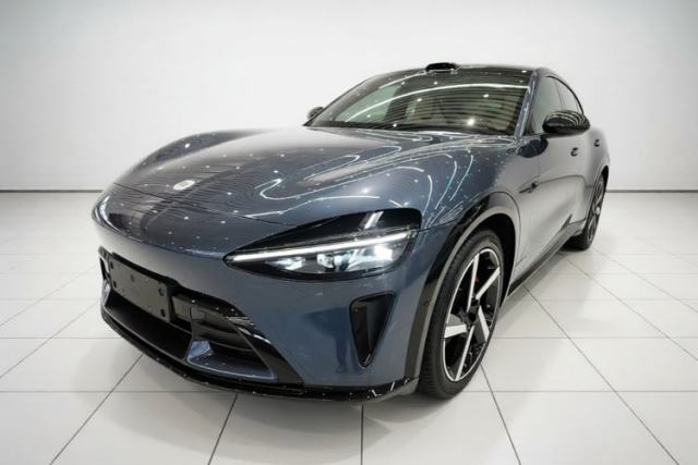 Used Xiaomi Auto YU7 2025 Ultra-Long Range High-Performance All-Wheel-Drive Max Edition