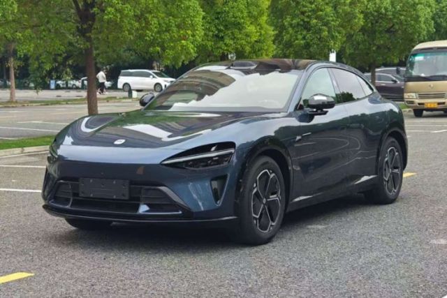 Used Xiaomi Auto YU7 2025 Ultra-Long Range High-Performance All-Wheel-Drive Max Edition