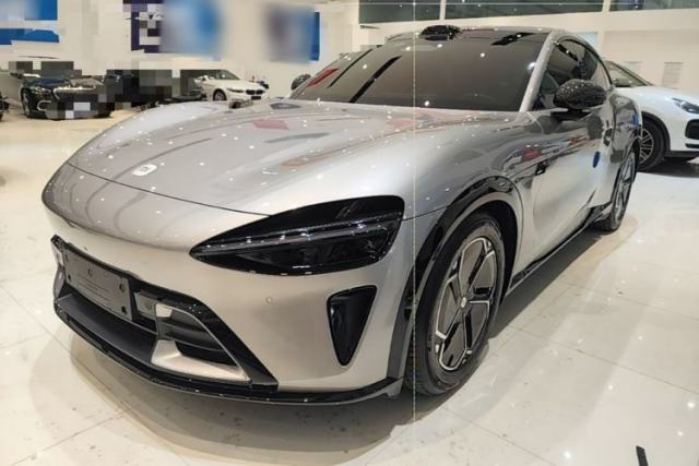Used Xiaomi Auto YU7 2025 Ultra-Long Range High-Performance All-Wheel-Drive Max Edition