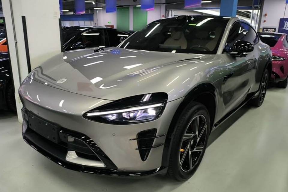 Xiaomi Auto YU7 2025