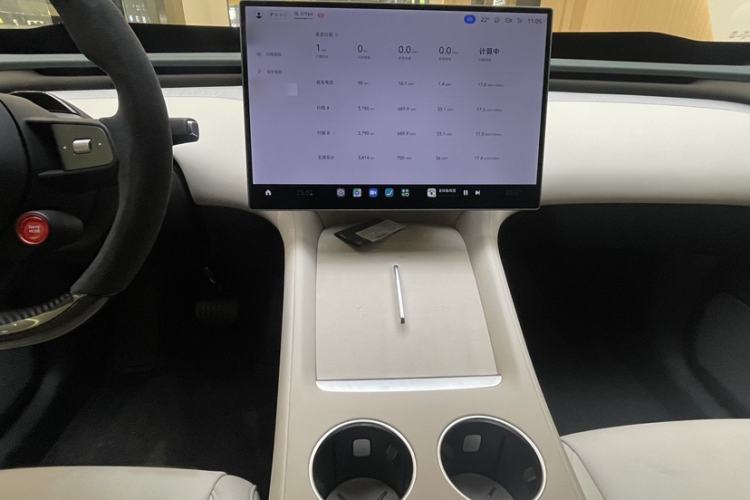 Used Xiaomi Auto YU7 2025 Ultra-Long Range High-Performance All-Wheel-Drive Max Edition Audio And AC Panel