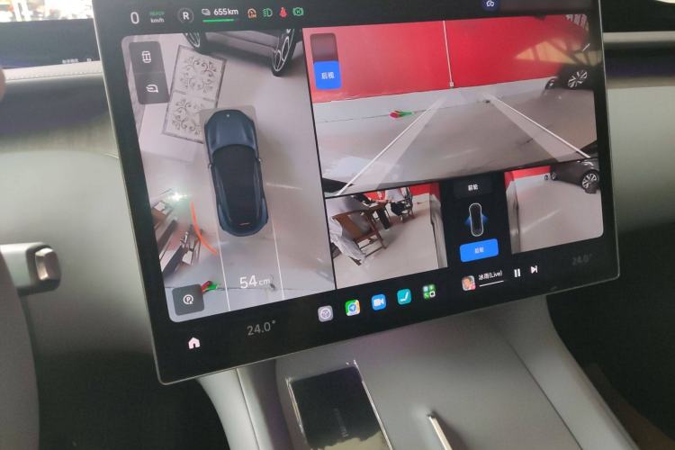 Used Xiaomi Auto YU7 2025 Ultra-Long Range High-Performance All-Wheel-Drive Max Edition Audio And AC Panel
