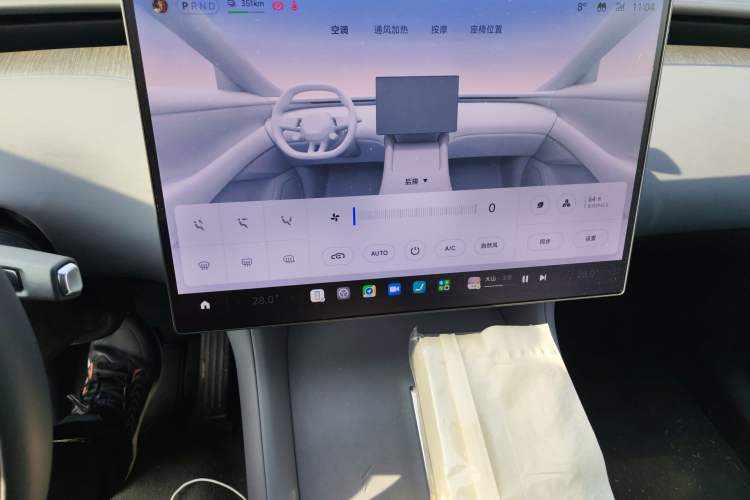 Used Xiaomi Auto YU7 2025 Ultra-Long Range Rear-Wheel Drive Version Audio And AC Panel