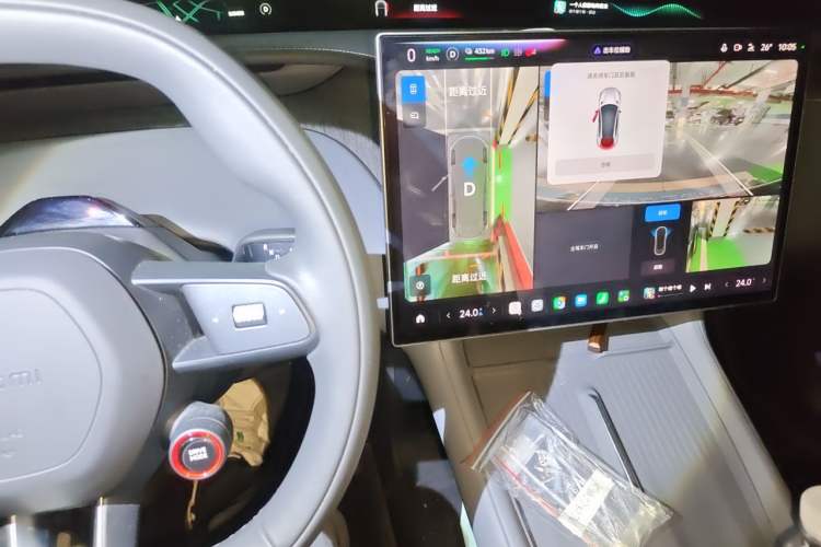 Used Xiaomi Auto YU7 2025 Ultra-Long Range High-Performance All-Wheel-Drive Max Edition Audio And AC Panel