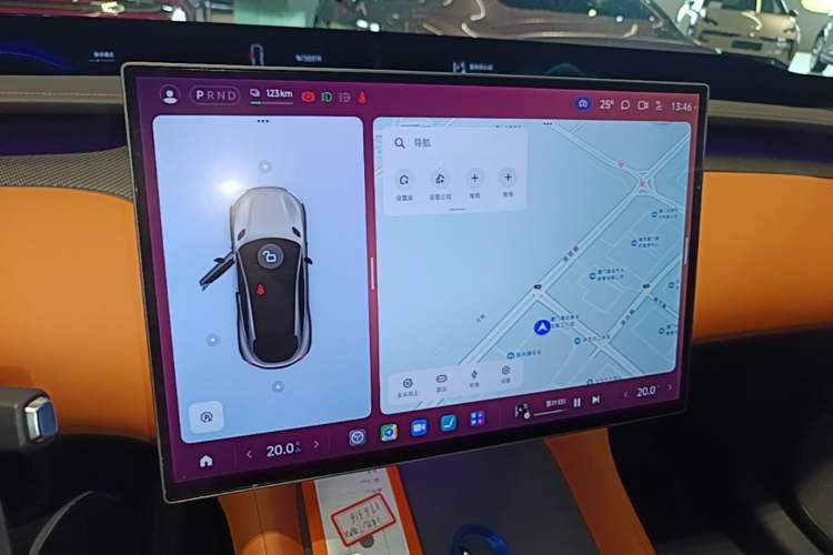 Used Xiaomi Auto YU7 2025 Ultra-Long Range High-Performance All-Wheel-Drive Max Edition Audio And AC Panel