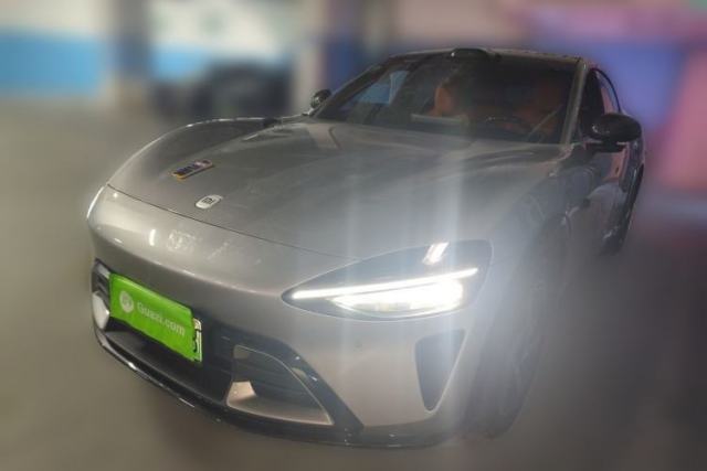 Used Xiaomi Auto YU7 2025 Ultra-Long Range High-Performance All-Wheel-Drive Max Edition