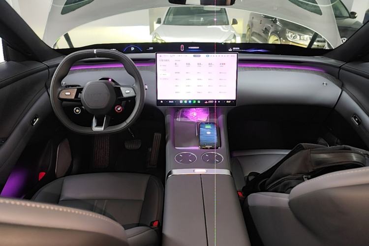 Used Xiaomi Auto YU7 2025 Ultra-Long Range All-Wheel Drive Pro Version Center Console
