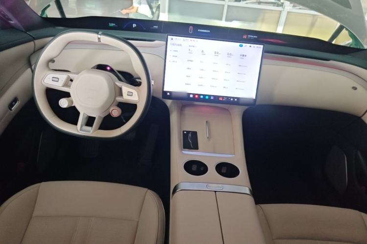 Used Xiaomi Auto YU7 2025 Ultra-Long Range All-Wheel Drive Pro Version Center Console