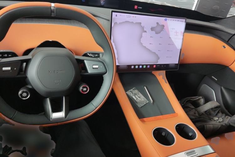 Used Xiaomi Auto YU7 2025 Ultra-Long Range High-Performance All-Wheel-Drive Max Edition Center Console