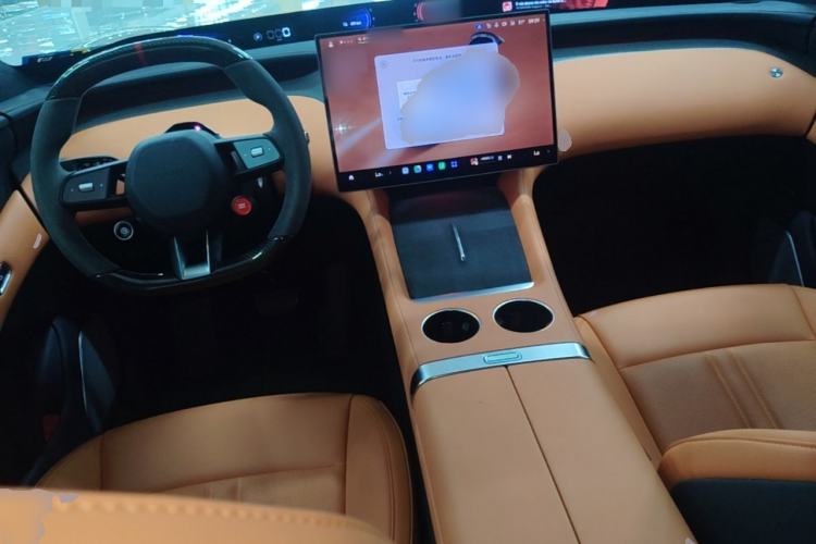 Used Xiaomi Auto YU7 2025 Ultra-Long Range All-Wheel Drive Pro Version Center Console