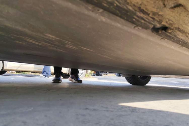Used Xiaomi Auto YU7 2025 Ultra-Long Range Rear-Wheel Drive Version Chassis Front Left