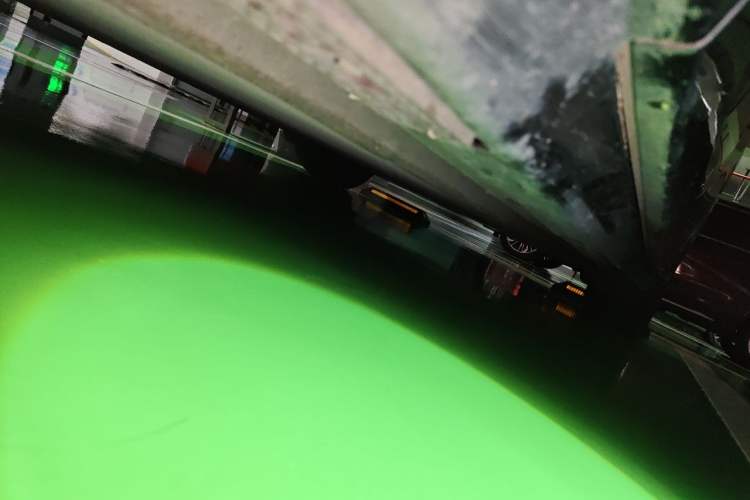 Used Xiaomi Auto YU7 2025 Ultra-Long Range High-Performance All-Wheel-Drive Max Edition Chassis Front Left
