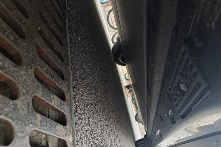 Used Xiaomi Auto YU7 2025 Ultra-Long Range Rear-Wheel Drive Version Chassis Front Left