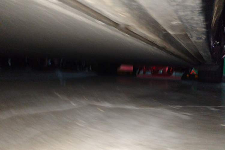 Used Xiaomi Auto YU7 2025 Ultra-Long Range Rear-Wheel Drive Version Chassis Front Left