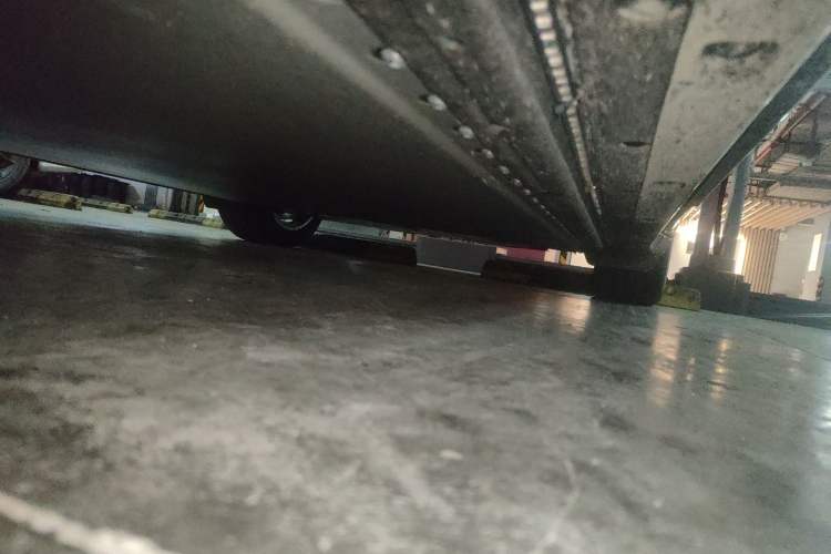 Used Xiaomi Auto YU7 2025 Ultra-Long Range All-Wheel Drive Pro Version Chassis Front Left