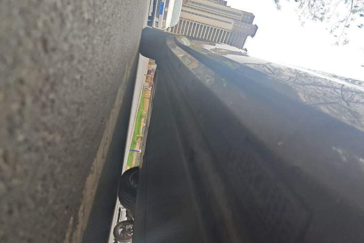 Used Xiaomi Auto YU7 2025 Ultra-Long Range Rear-Wheel Drive Version Chassis Front Right