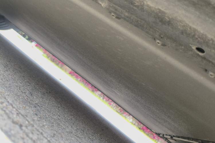 Used Xiaomi Auto YU7 2025 Ultra-Long Range High-Performance All-Wheel-Drive Max Edition Chassis Front Right