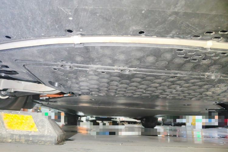 Used Xiaomi Auto YU7 2025 Ultra-Long Range All-Wheel Drive Pro Version Chassis Rear