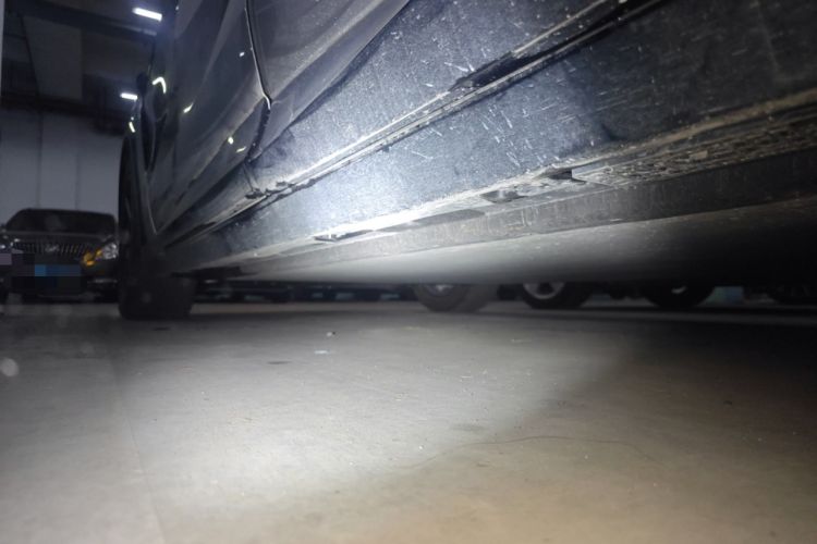 Used Xiaomi Auto YU7 2025 Ultra-Long Range All-Wheel Drive Pro Version Chassis Rear Left