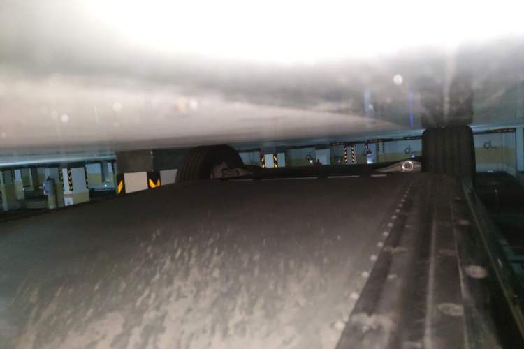 Used Xiaomi Auto YU7 2025 Ultra-Long Range High-Performance All-Wheel-Drive Max Edition Chassis Rear Left