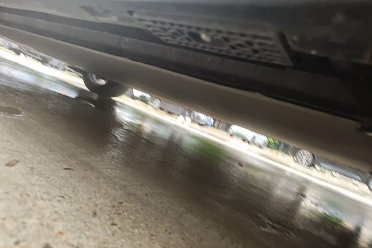 Used Xiaomi Auto YU7 2025 Ultra-Long Range High-Performance All-Wheel-Drive Max Edition Chassis Rear Left