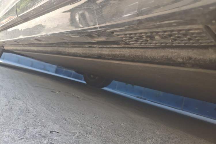 Used Xiaomi Auto YU7 2025 Ultra-Long Range Rear-Wheel Drive Version Chassis Rear Left