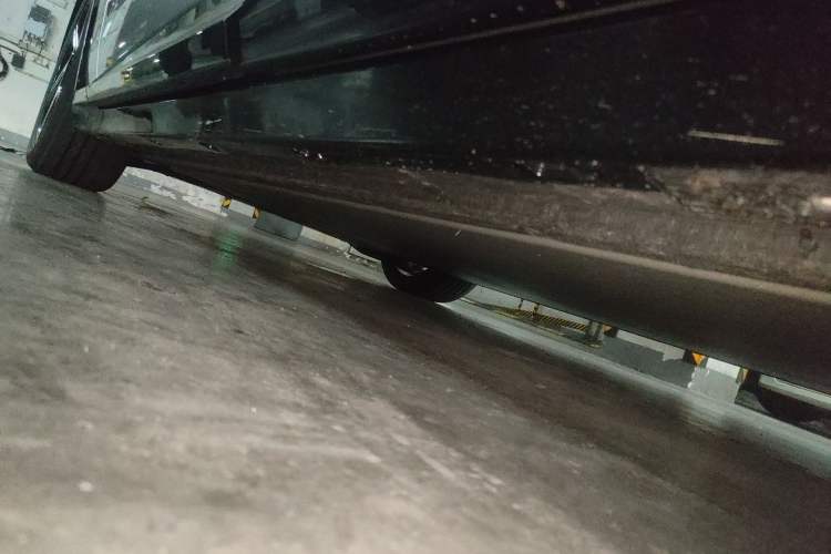Used Xiaomi Auto YU7 2025 Ultra-Long Range All-Wheel Drive Pro Version Chassis Rear Left