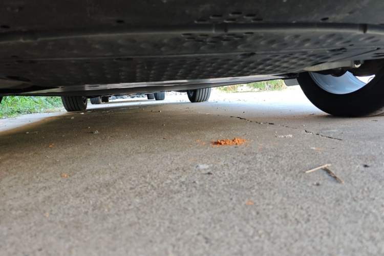 Used Xiaomi Auto YU7 2025 Ultra-Long Range High-Performance All-Wheel-Drive Max Edition Chassis Rear