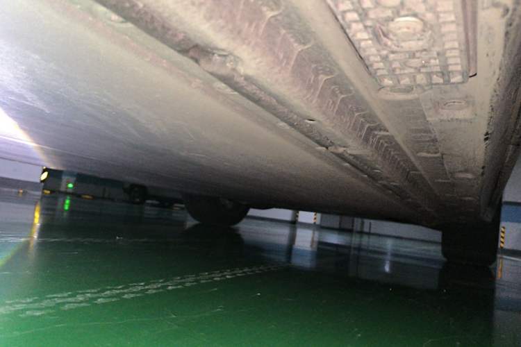 Used Xiaomi Auto YU7 2025 Ultra-Long Range Rear-Wheel Drive Version Chassis Rear Right