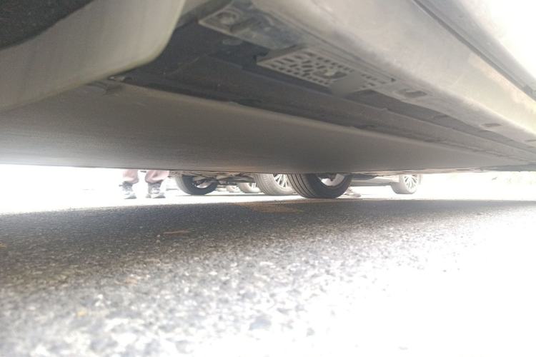 Used Xiaomi Auto YU7 2025 Ultra-Long Range High-Performance All-Wheel-Drive Max Edition Chassis Rear Right