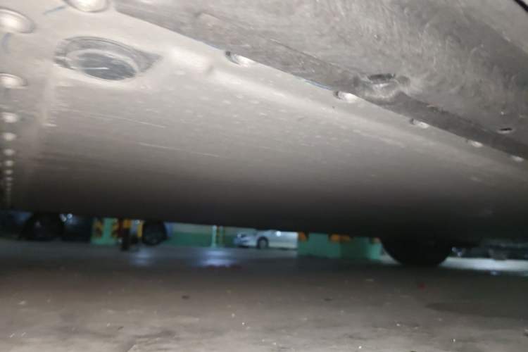 Used Xiaomi Auto YU7 2025 Ultra-Long Range High-Performance All-Wheel-Drive Max Edition Chassis Rear Right