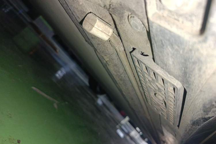 Used Xiaomi Auto YU7 2025 Ultra-Long Range All-Wheel Drive Pro Version Chassis Rear Right