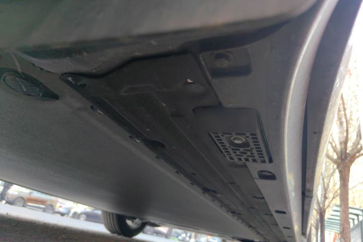 Used Xiaomi Auto YU7 2025 Ultra-Long Range High-Performance All-Wheel-Drive Max Edition Chassis Rear Right