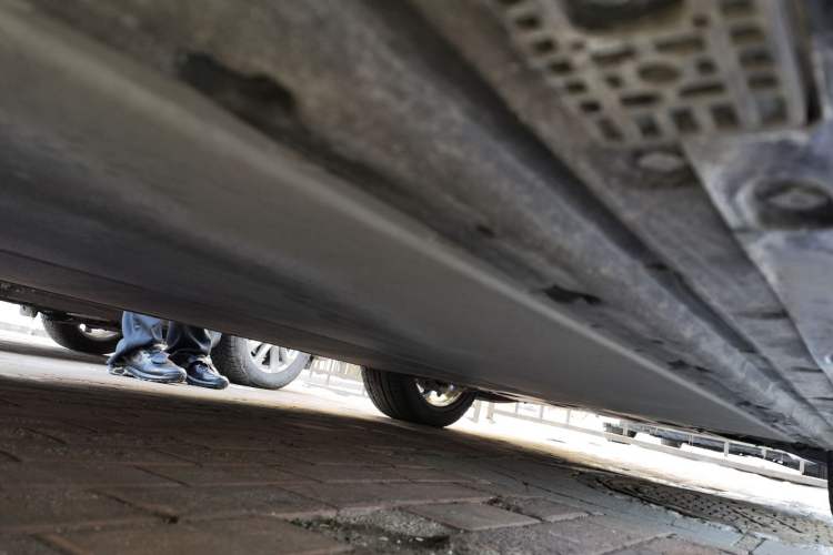 Used Xiaomi Auto YU7 2025 Ultra-Long Range Rear-Wheel Drive Version Chassis Rear Right