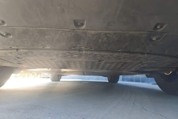 Used Xiaomi Auto YU7 2025 Ultra-Long Range Rear-Wheel Drive Version Chassis Rear