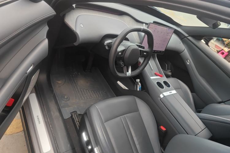 Used Xiaomi Auto YU7 2025 Ultra-Long Range Rear-Wheel Drive Version Driver Seat